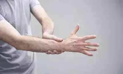 手臂經(jīng)常麻、小腿容易抽筋？那是內(nèi)臟在求救！